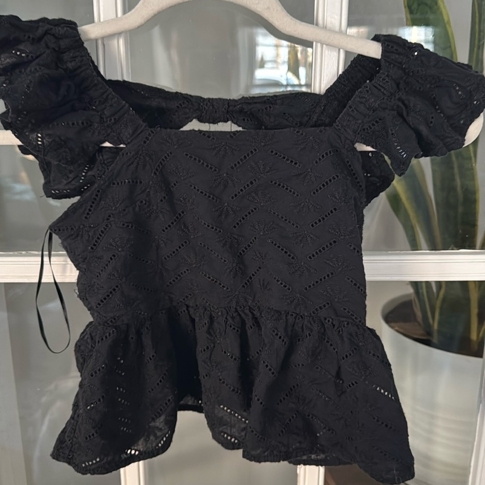 Girls cute black top